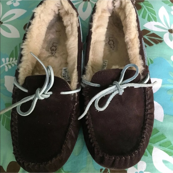 UGG Dakota Espresso Plush Moccasin Slipper… - Picture 7 of 7